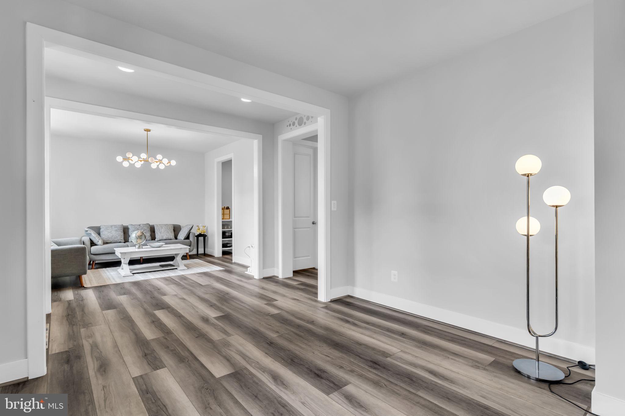 BRAMBLETON LANDBAY - Residential