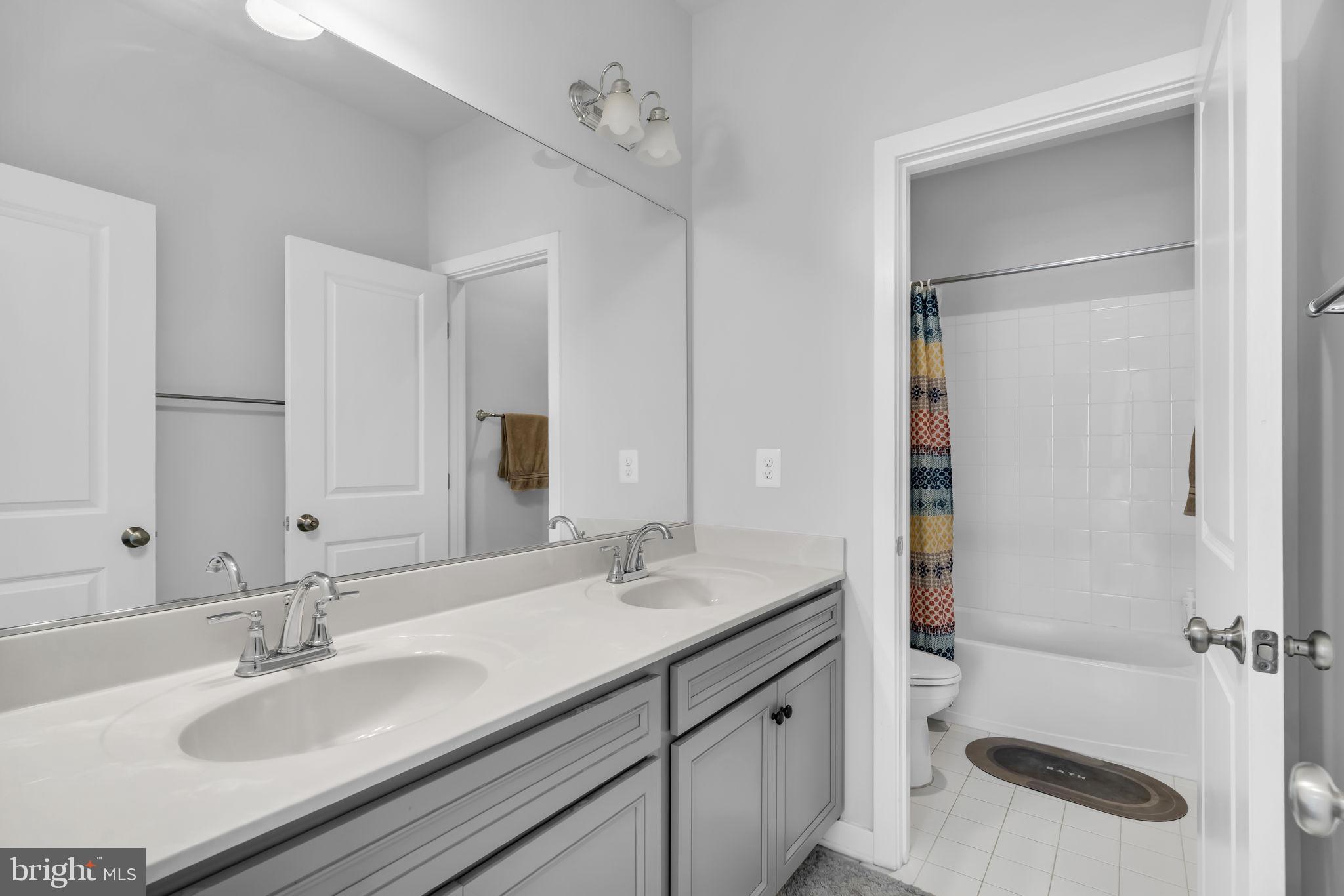 BRAMBLETON LANDBAY - Residential