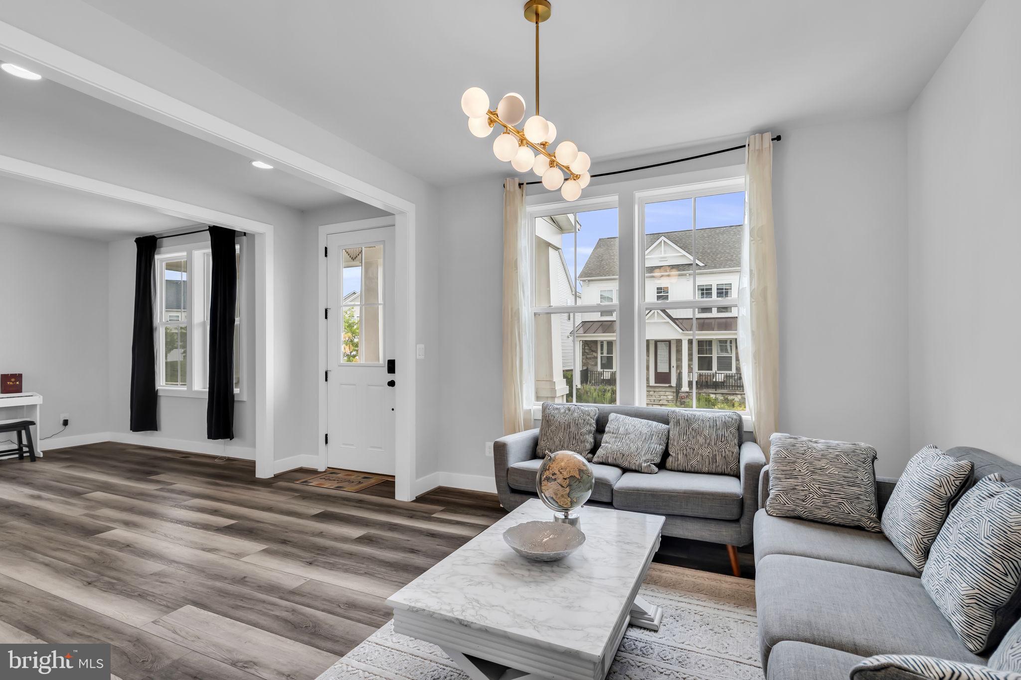 BRAMBLETON LANDBAY - Residential