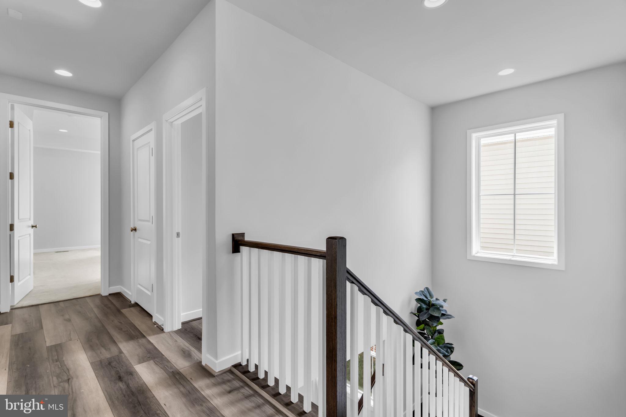 BRAMBLETON LANDBAY - Residential