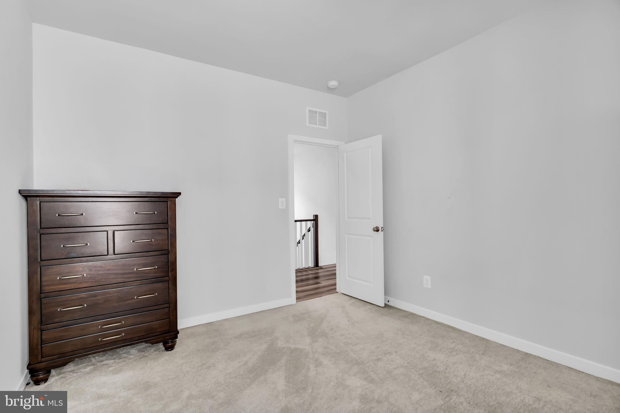 BRAMBLETON LANDBAY - Residential