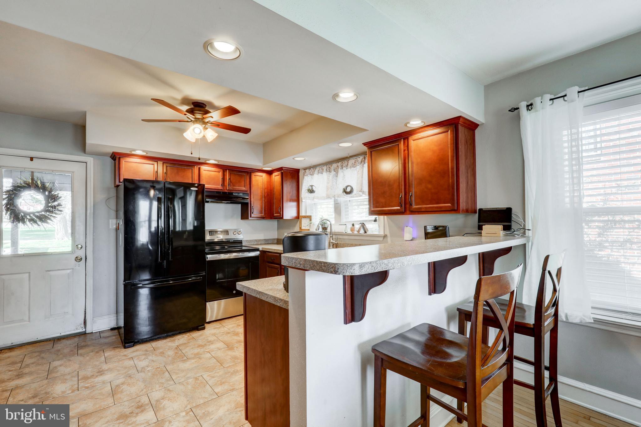 NEW HOLLAND BOROUGH - Residential