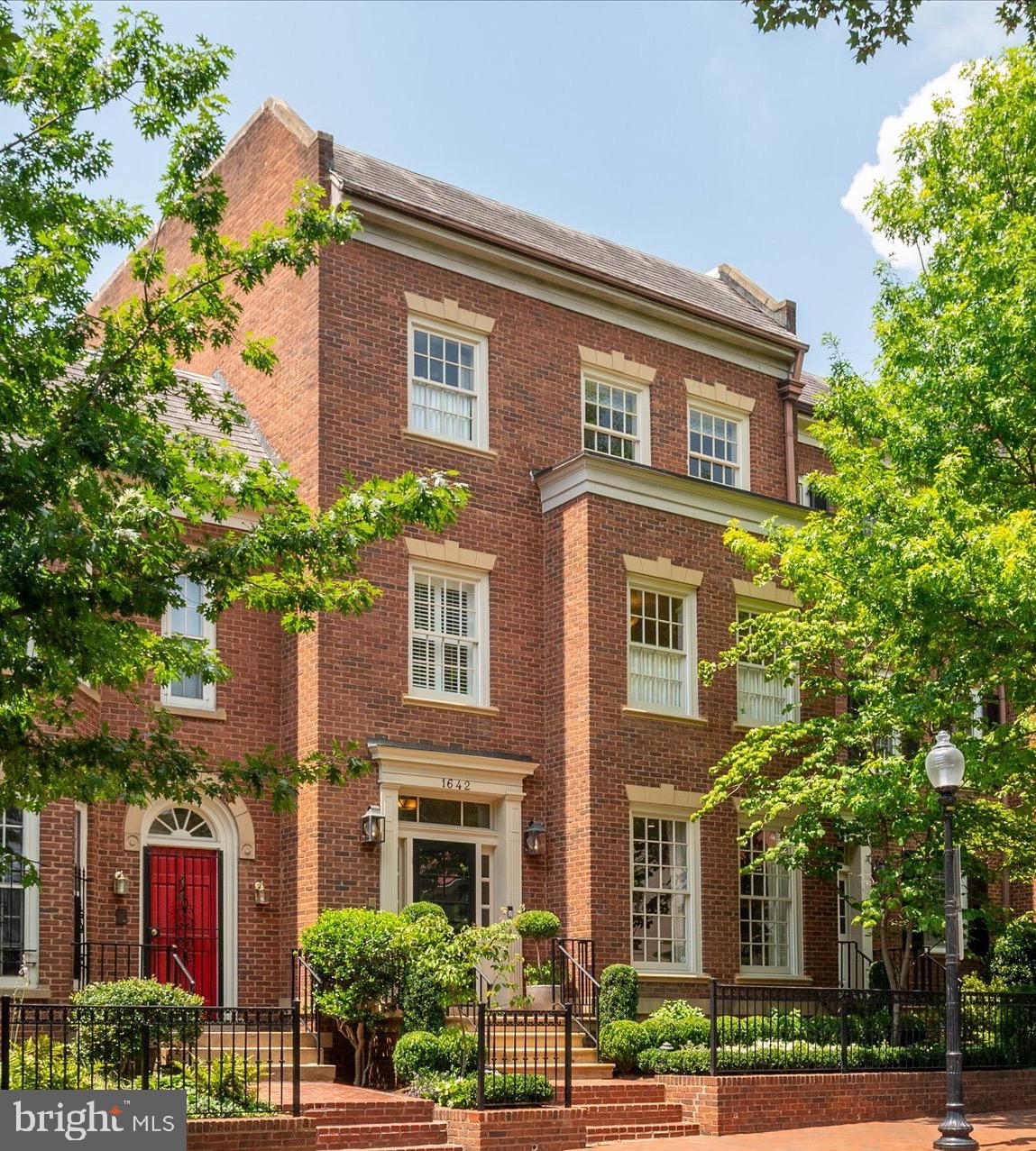 GEORGETOWN - Residential
