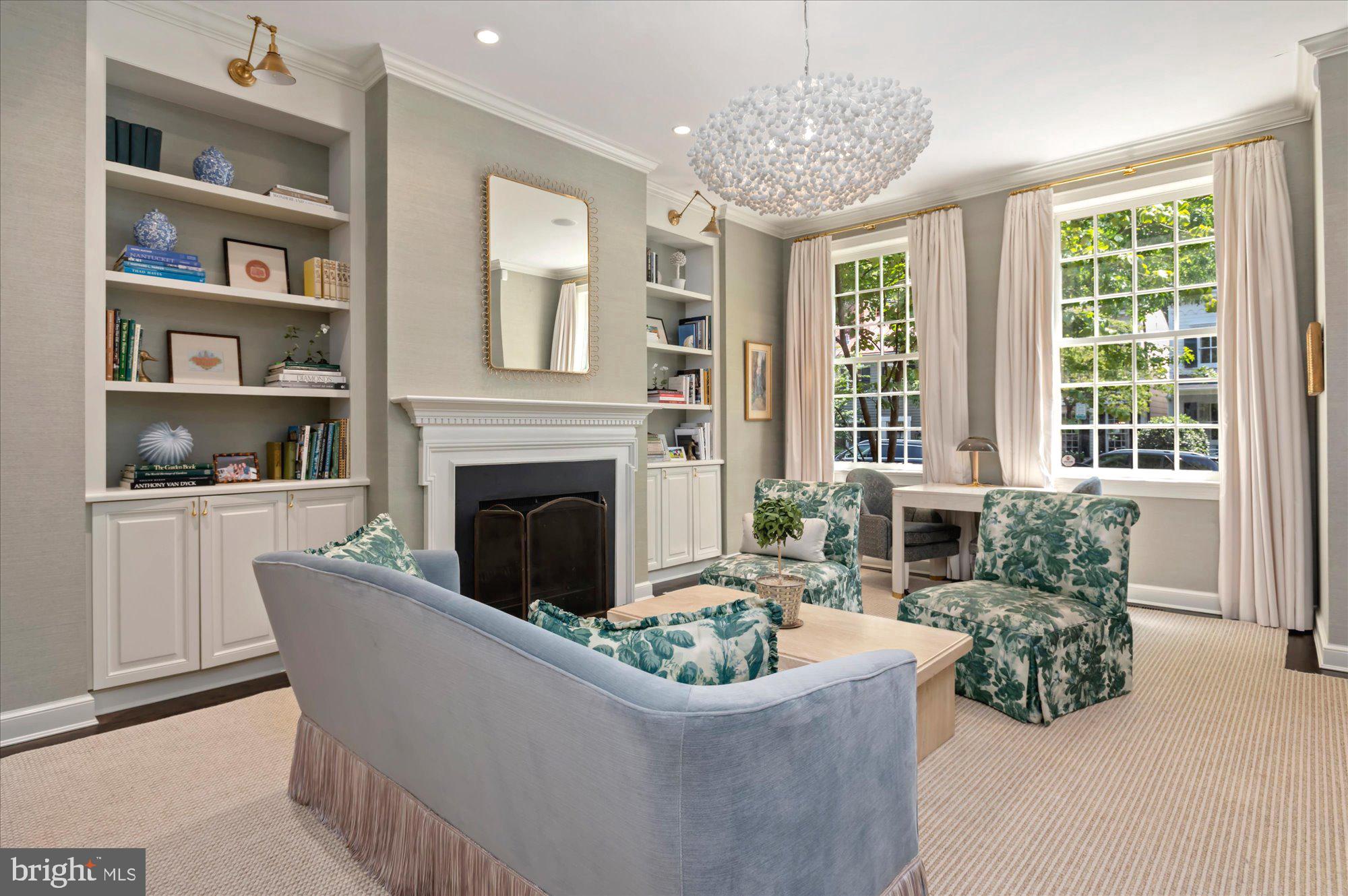 GEORGETOWN - Residential