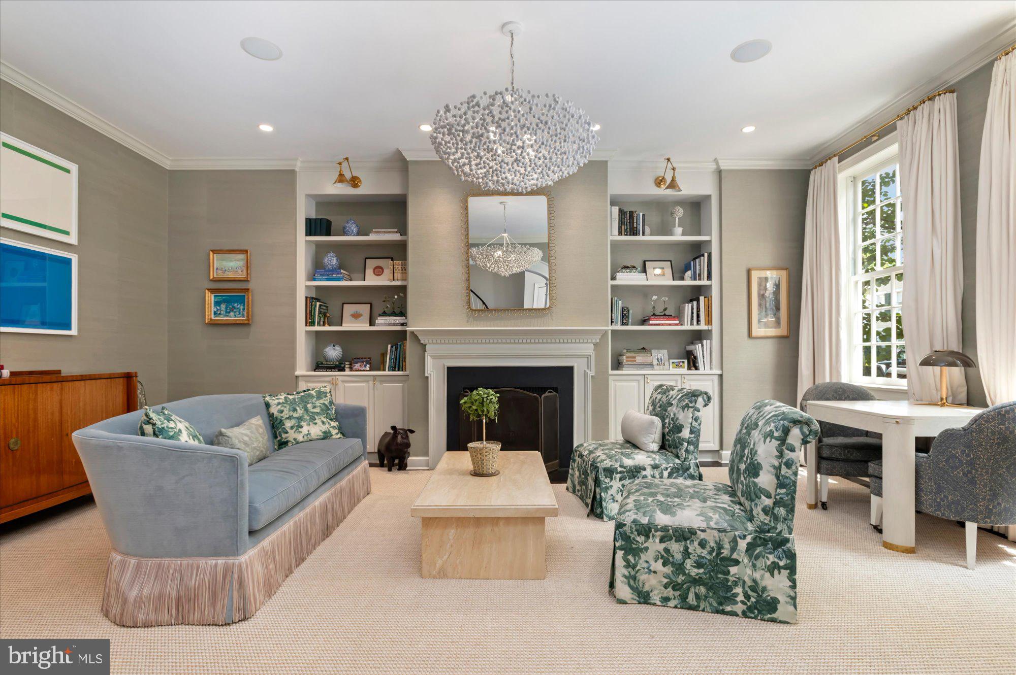 GEORGETOWN - Residential