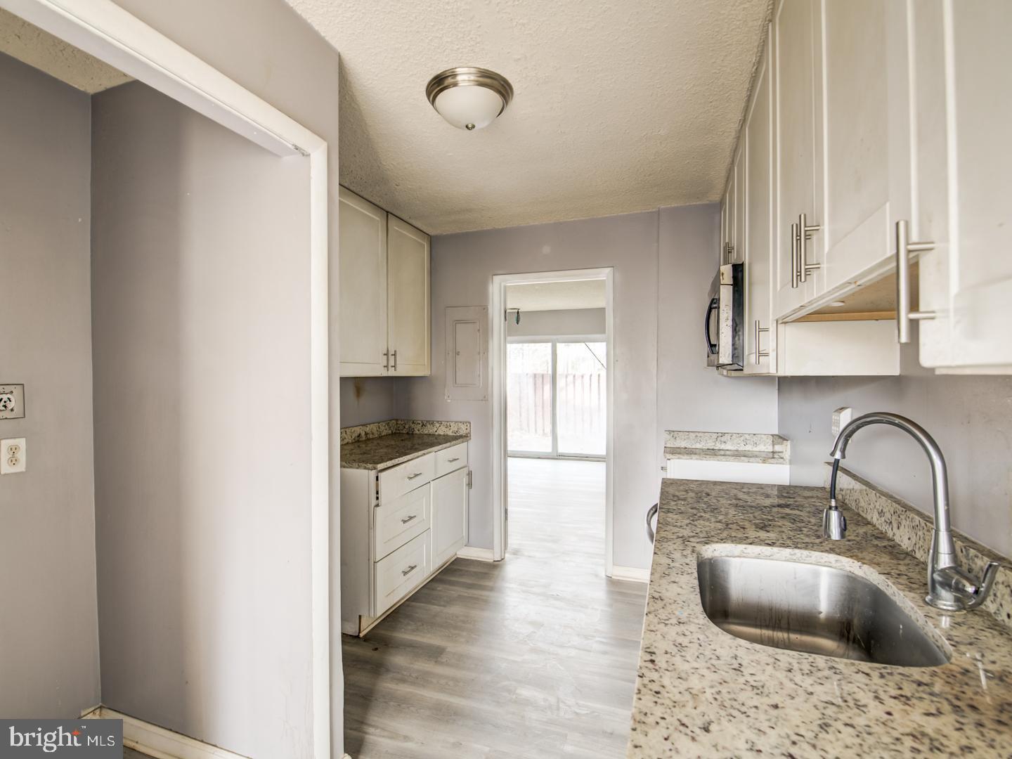 SOUTHGATE - Residential