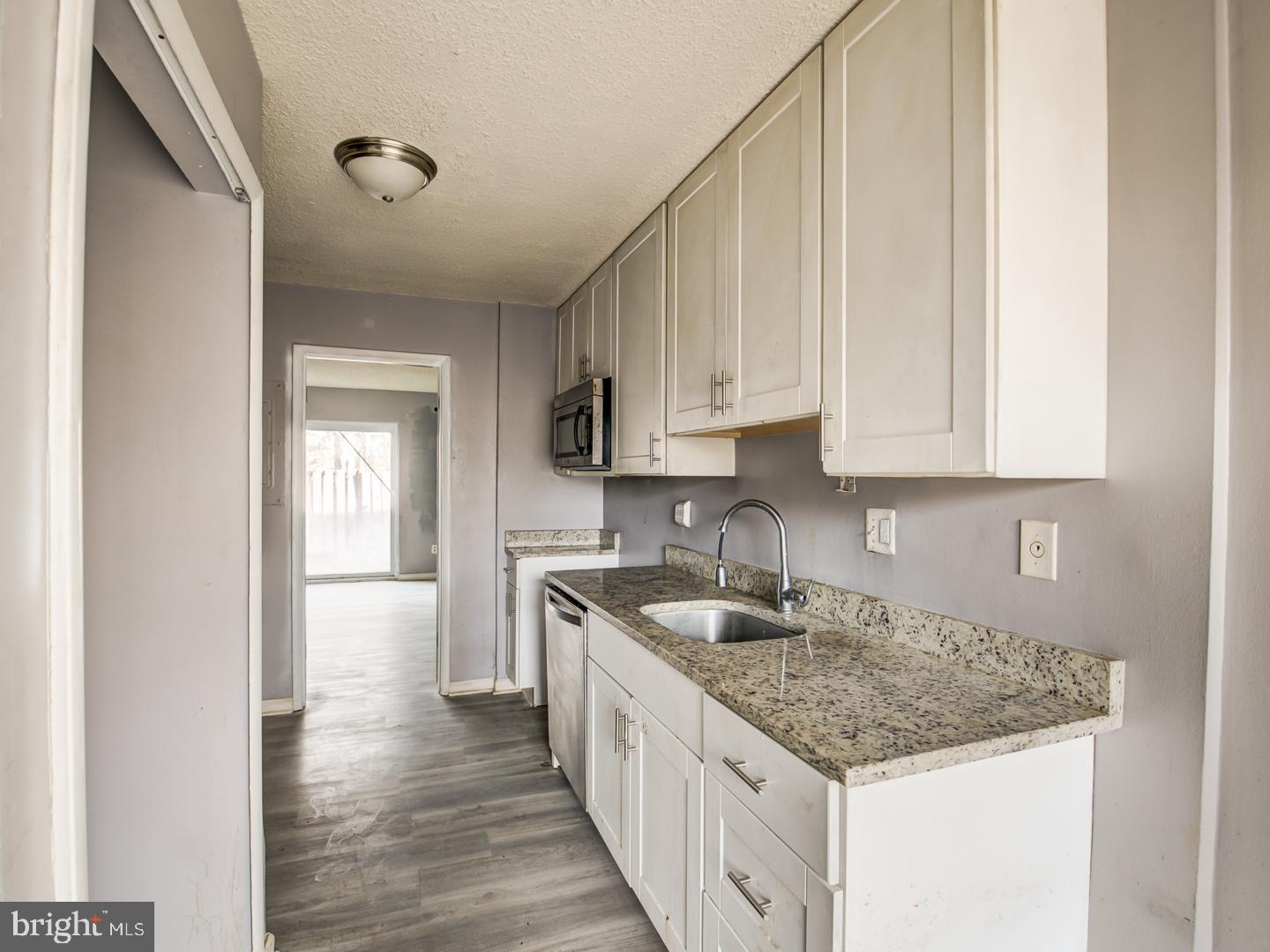 SOUTHGATE - Residential