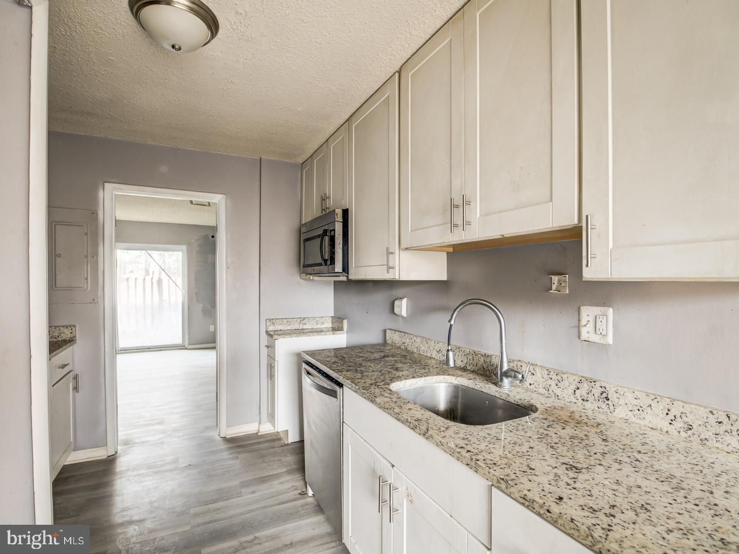 SOUTHGATE - Residential