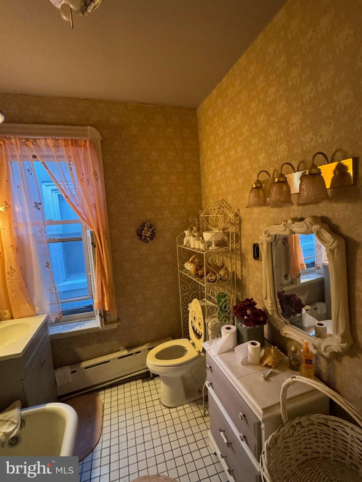 WEST PHILADELPHIA - Residential