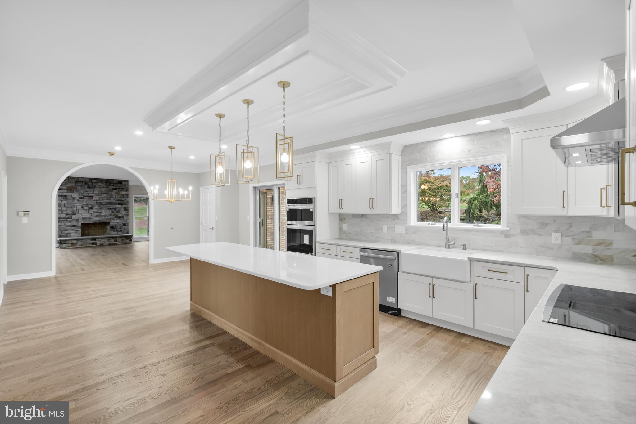 BROADHEAD MANOR - Residential