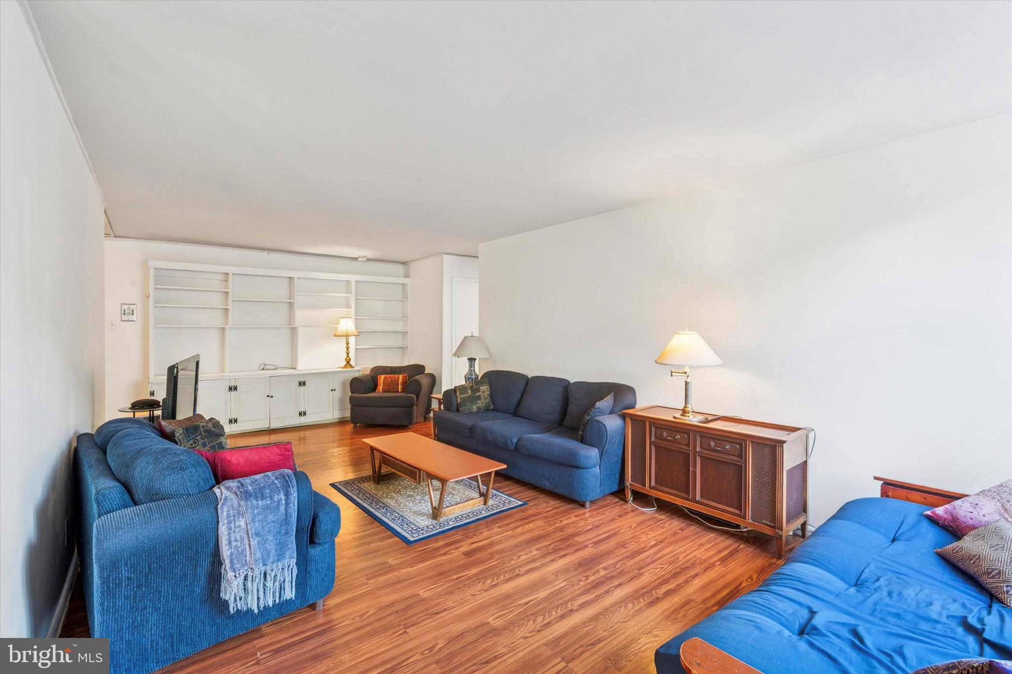 RIVER PARK - Residential