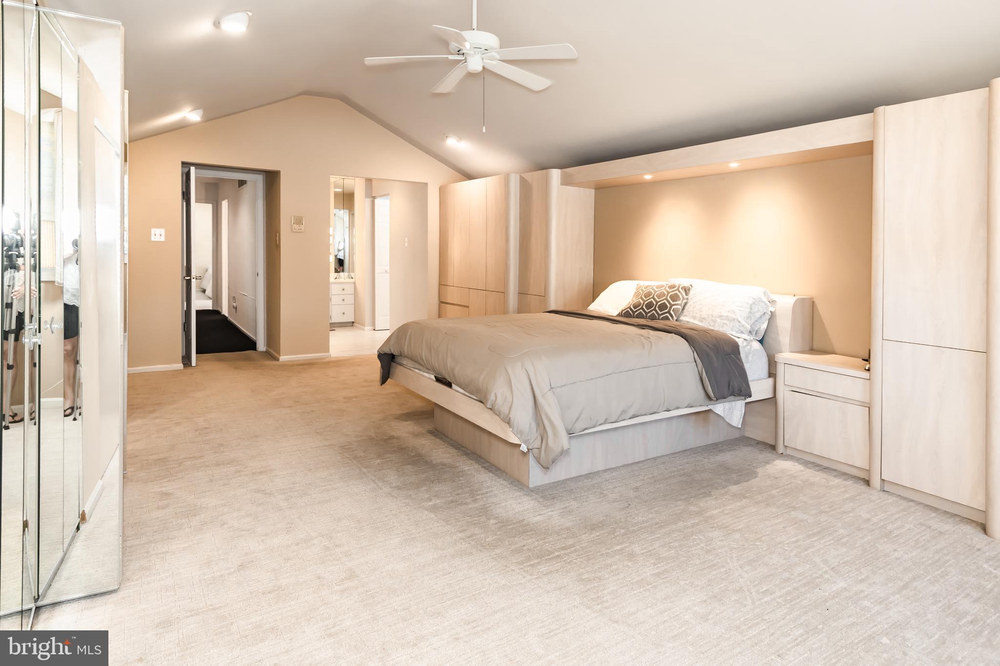 HAMPTONTOWNE - Residential