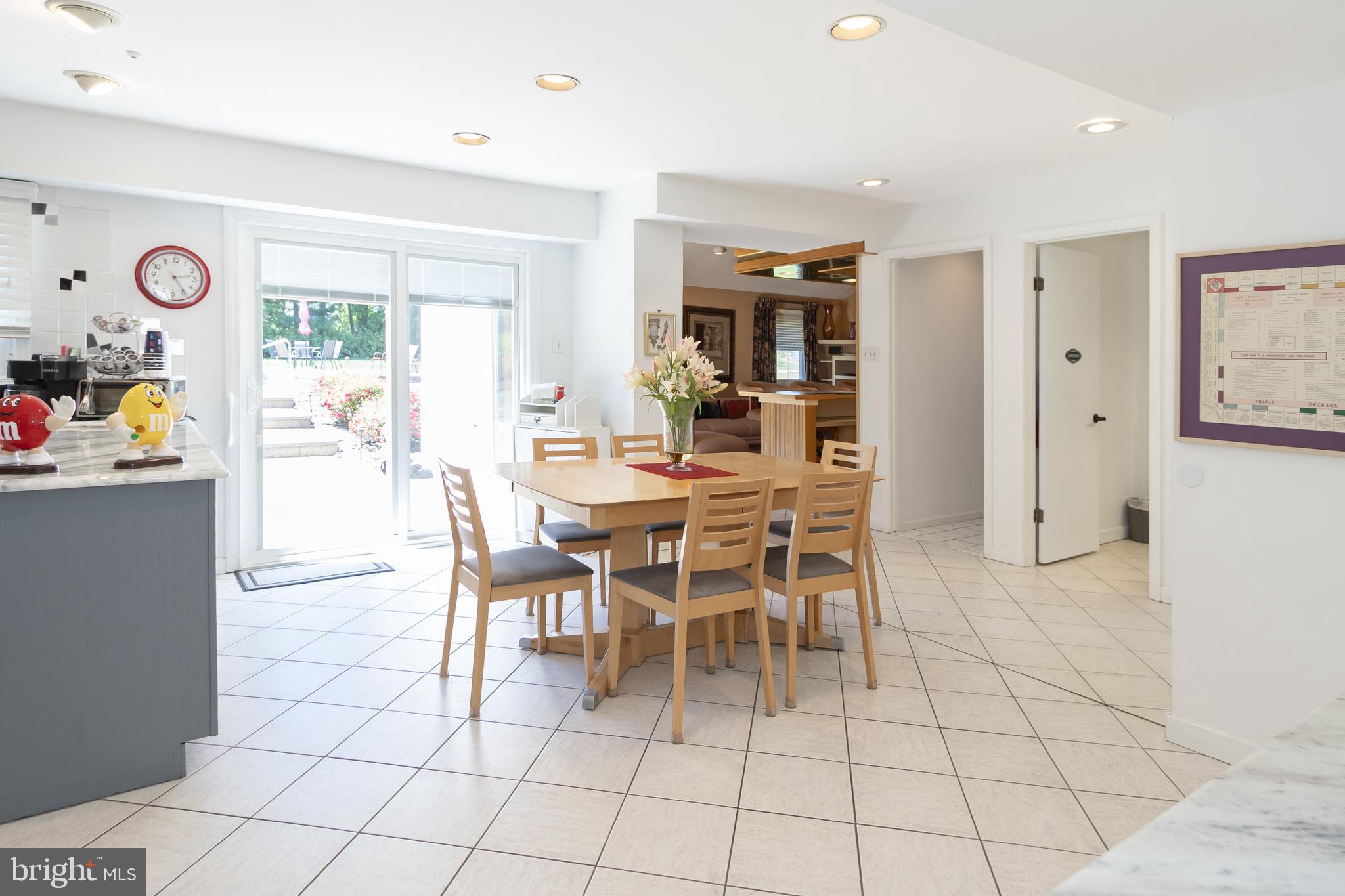 HAMPTONTOWNE - Residential