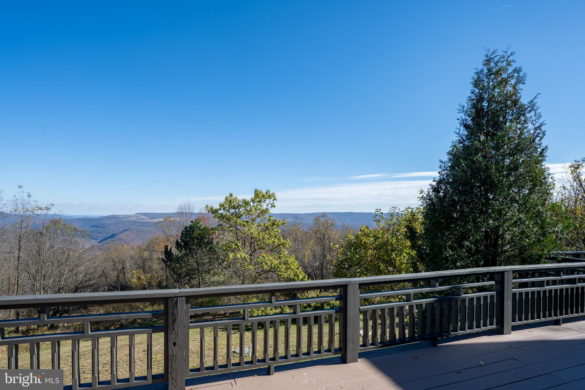 CHESTNUT GROVE - Residential