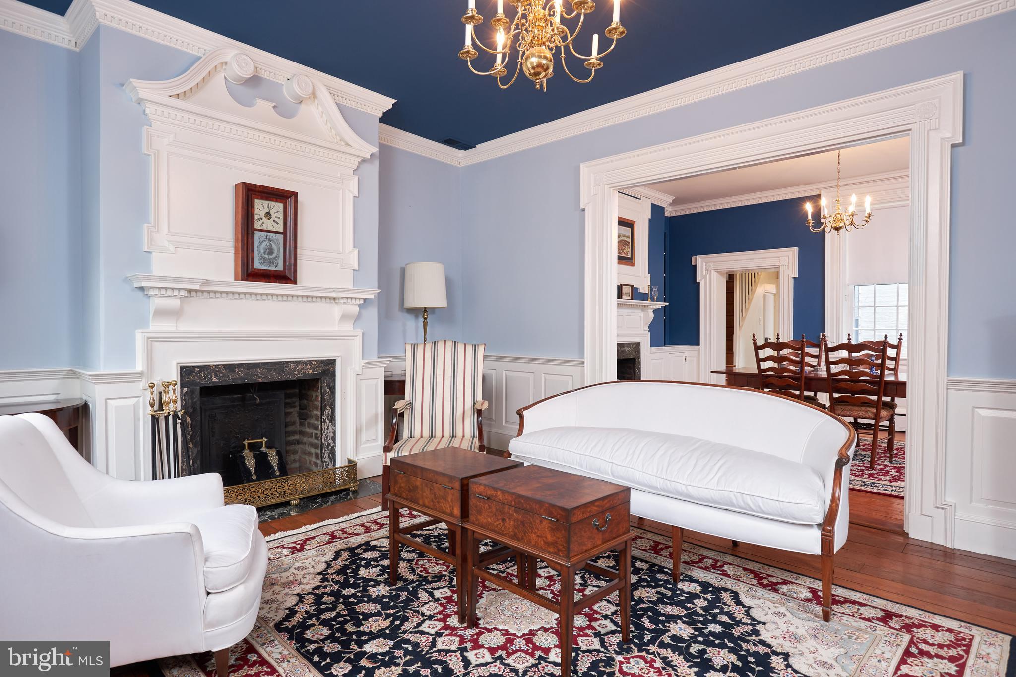 OLD TOWN ALEXANDRIA - Residential