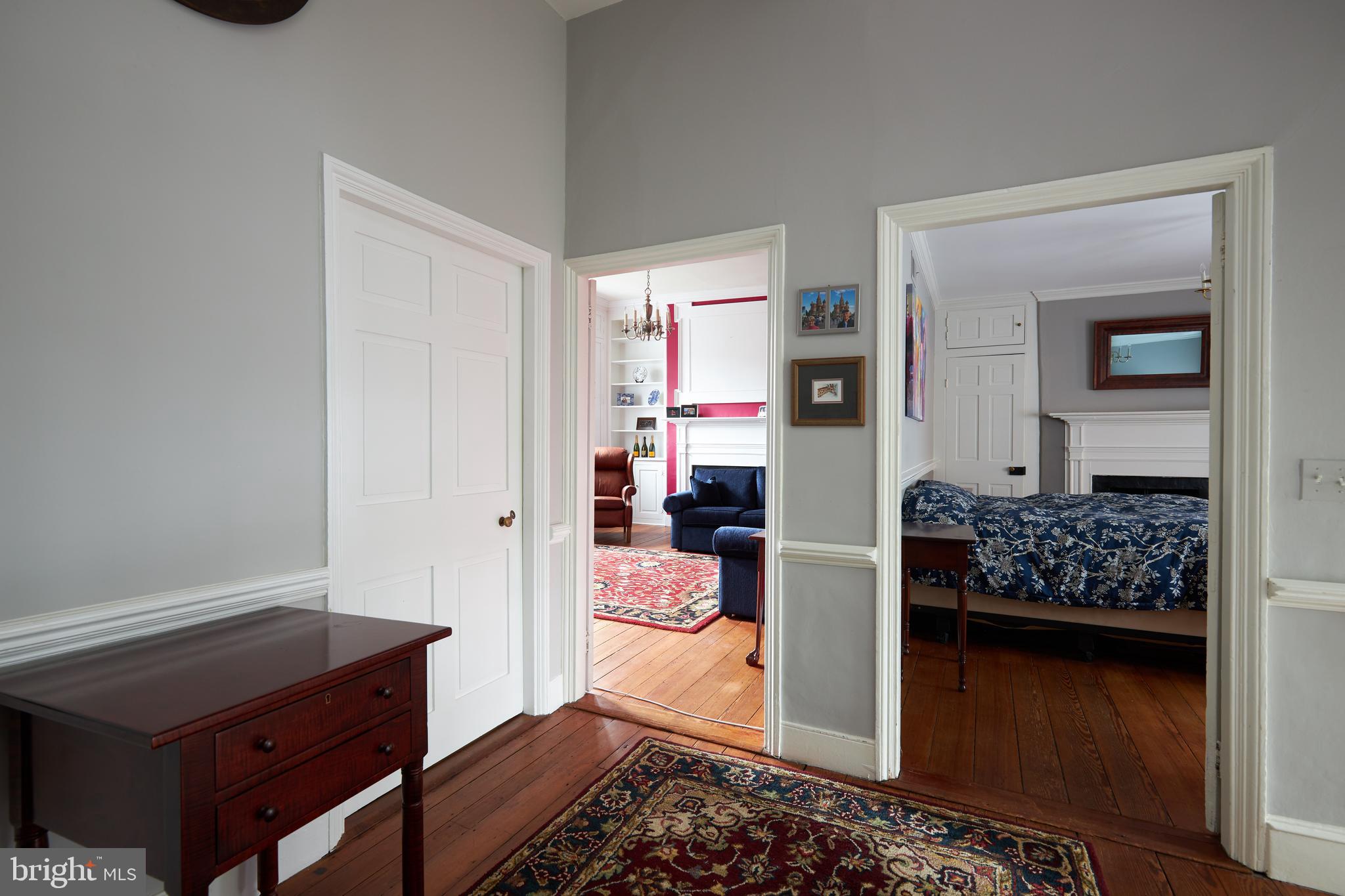 OLD TOWN ALEXANDRIA - Residential