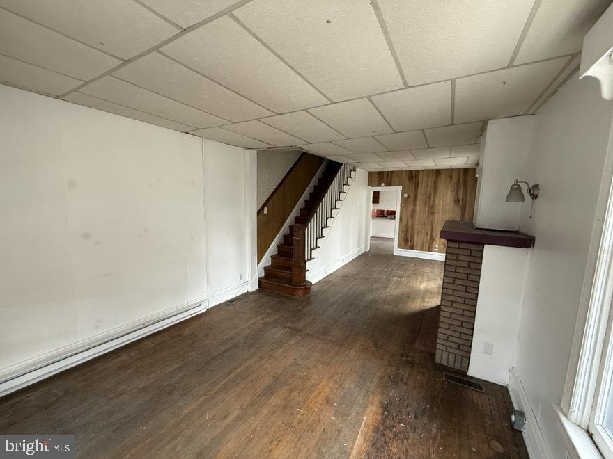NONE AVAILABEL - Residential
