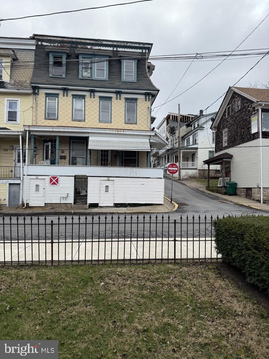 NONE AVAILABEL - Residential