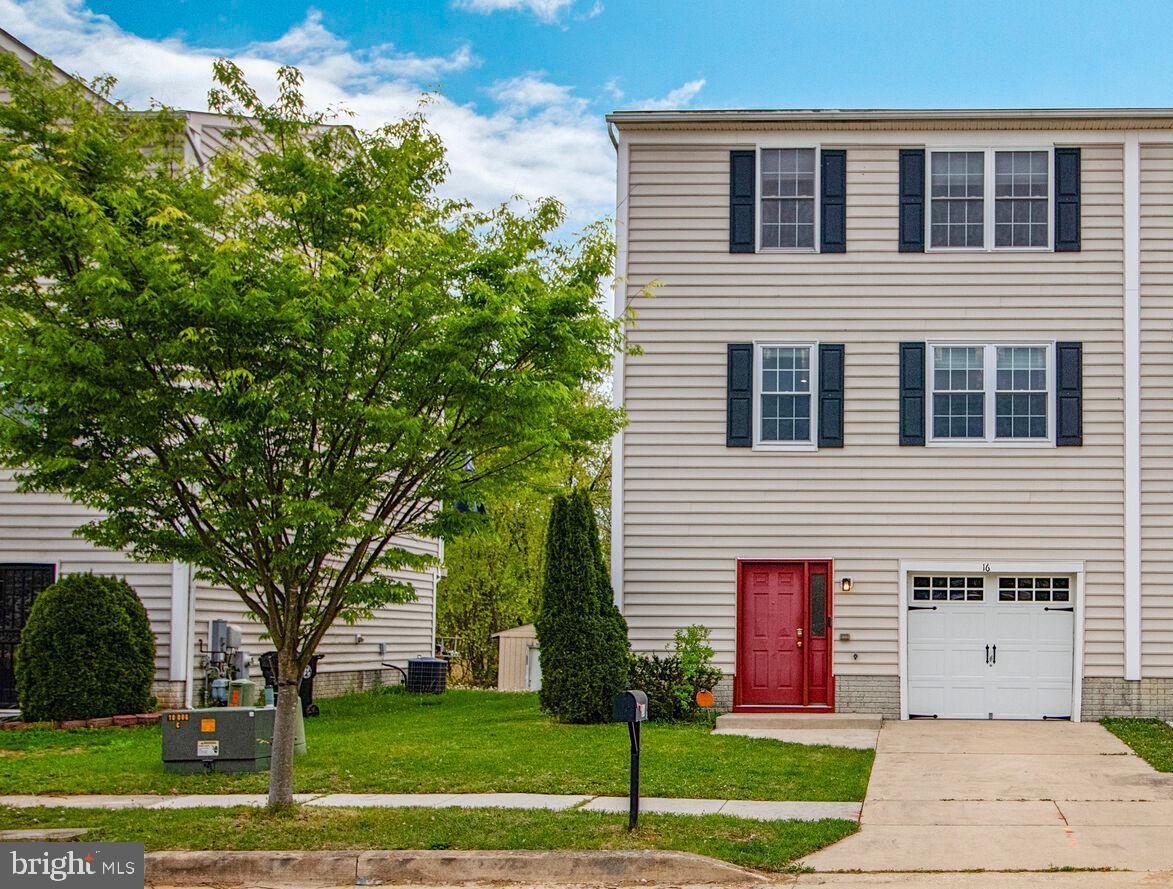 WOW! Must see this usually large end-unit home, with 9' ceilings and no HOA located in a cozy community.  This amazing townhouse features over 2100sq of living space. Extra wide 4ft stairs and hallways, great for moving that bulky furniture.  A huge eat in kitchen with plenty of cabinet storage, a pantry and a large closet. The grand living/dining room is filled with loads of natural light with a door that leads to a new, low maintenance, composite deck with vinyl railing.  Upstairs has 3 generous size bedrooms. Primary bedroom has a master bath and a walk-in closet. Finished basement has a laundry room with front load washer and dryer, and a nice size recreation room with a sliding door leading to backyard. This home has a lot to offer including plenty of storage, garage, and entertainment areas.   Bring your pickiest Buyers.