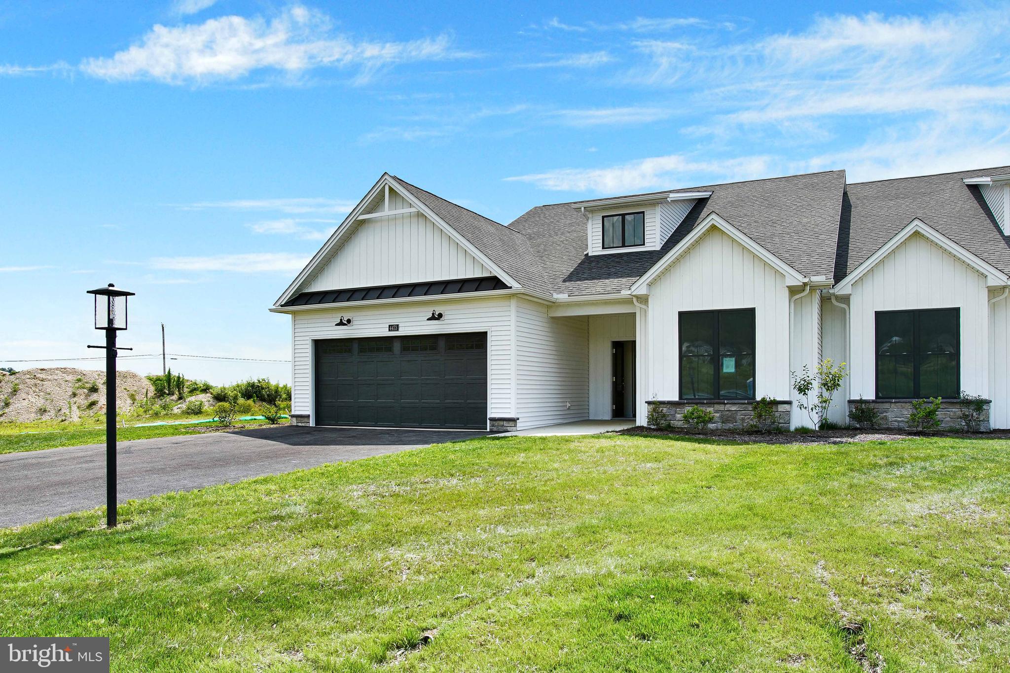 PENN NATIONAL GOLF COURSE COMMUNITY - Residential