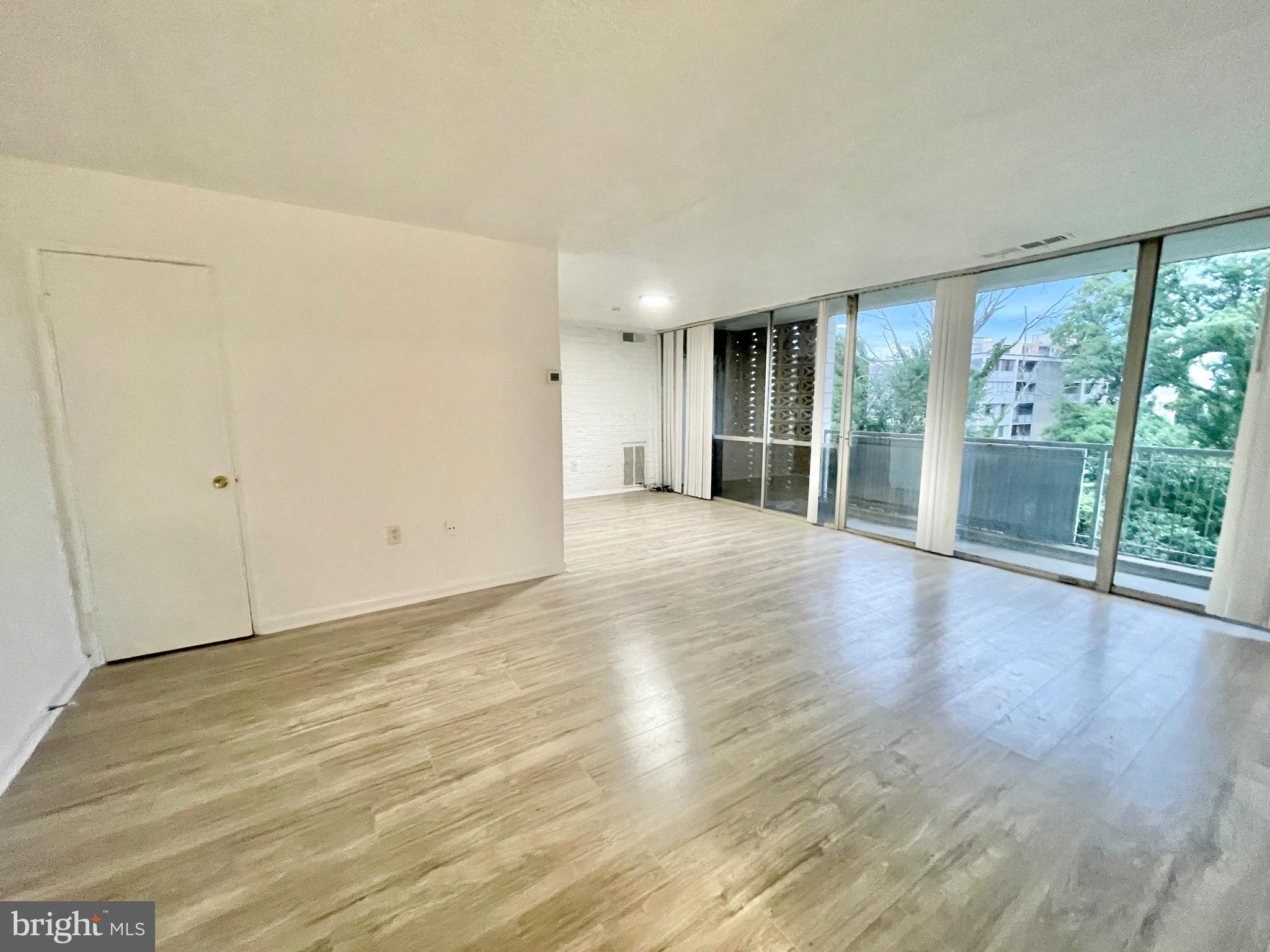 PRESIDENTIAL PARK - Residential