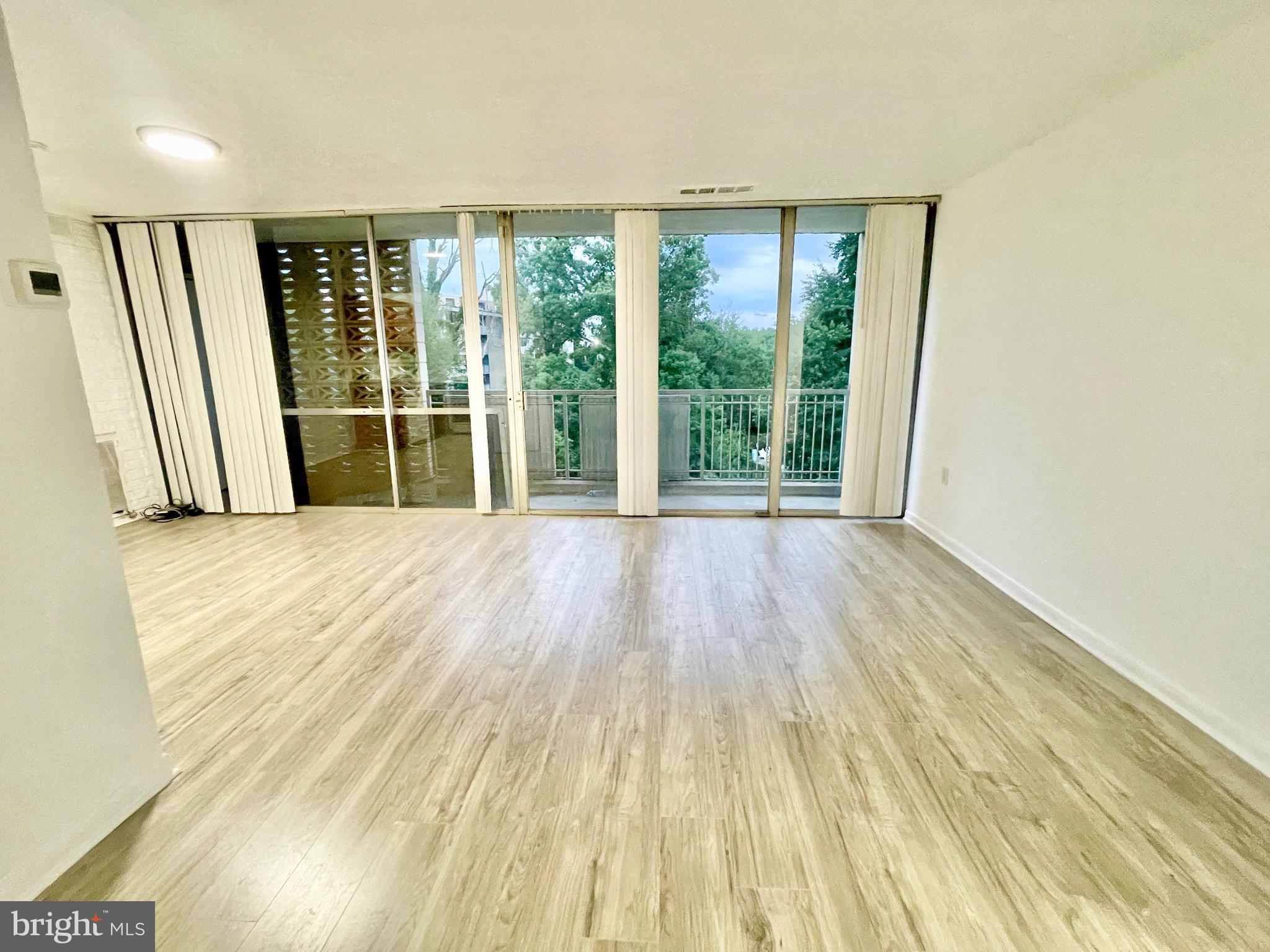 PRESIDENTIAL PARK - Residential