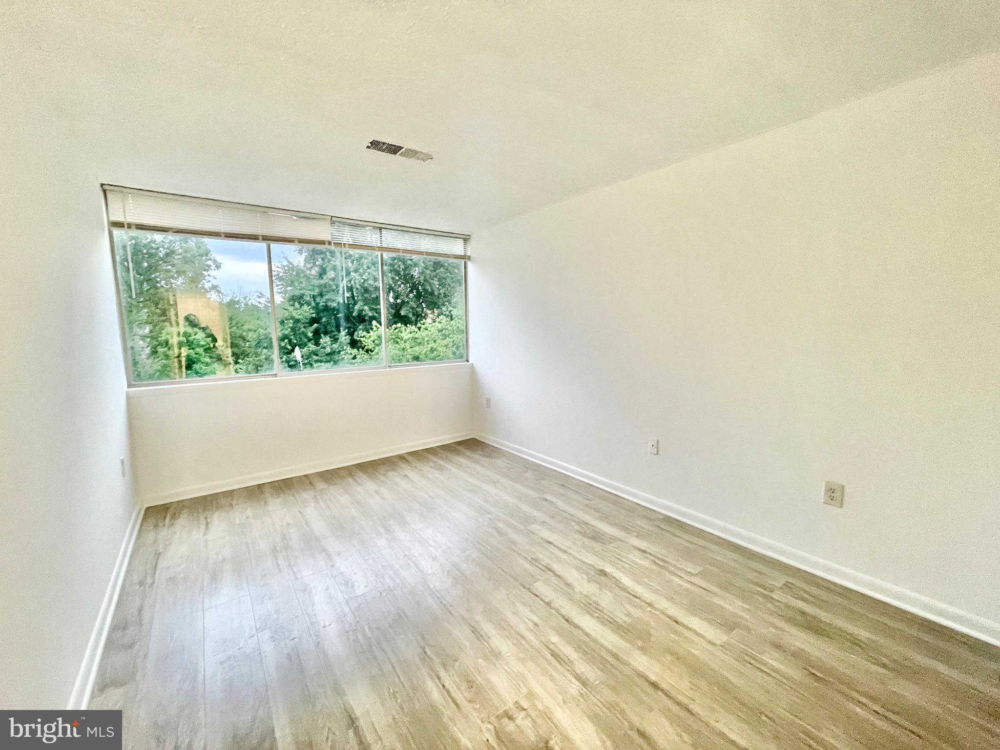 PRESIDENTIAL PARK - Residential