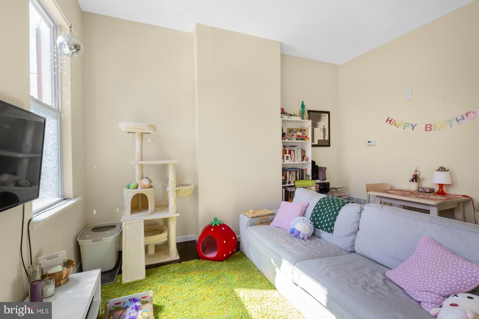 POINT BREEZE - Residential Lease