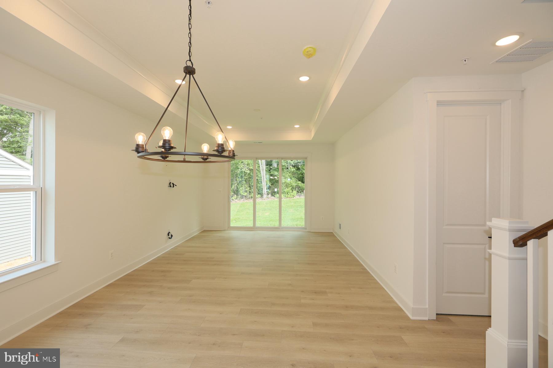 MAGNOLIA HILL - Residential