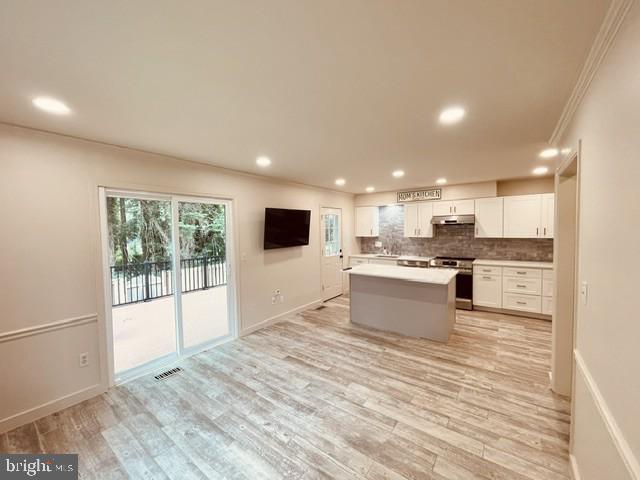 SANDY SPRING VILLAGE - Residential