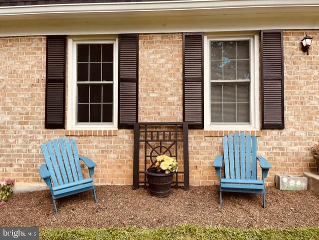 SANDY SPRING VILLAGE - Residential
