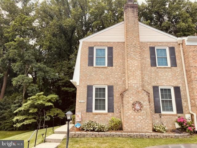 SANDY SPRING VILLAGE - Residential