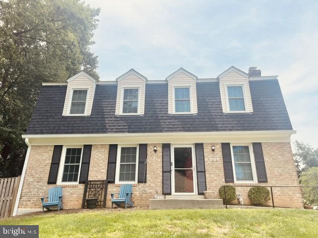 SANDY SPRING VILLAGE - Residential