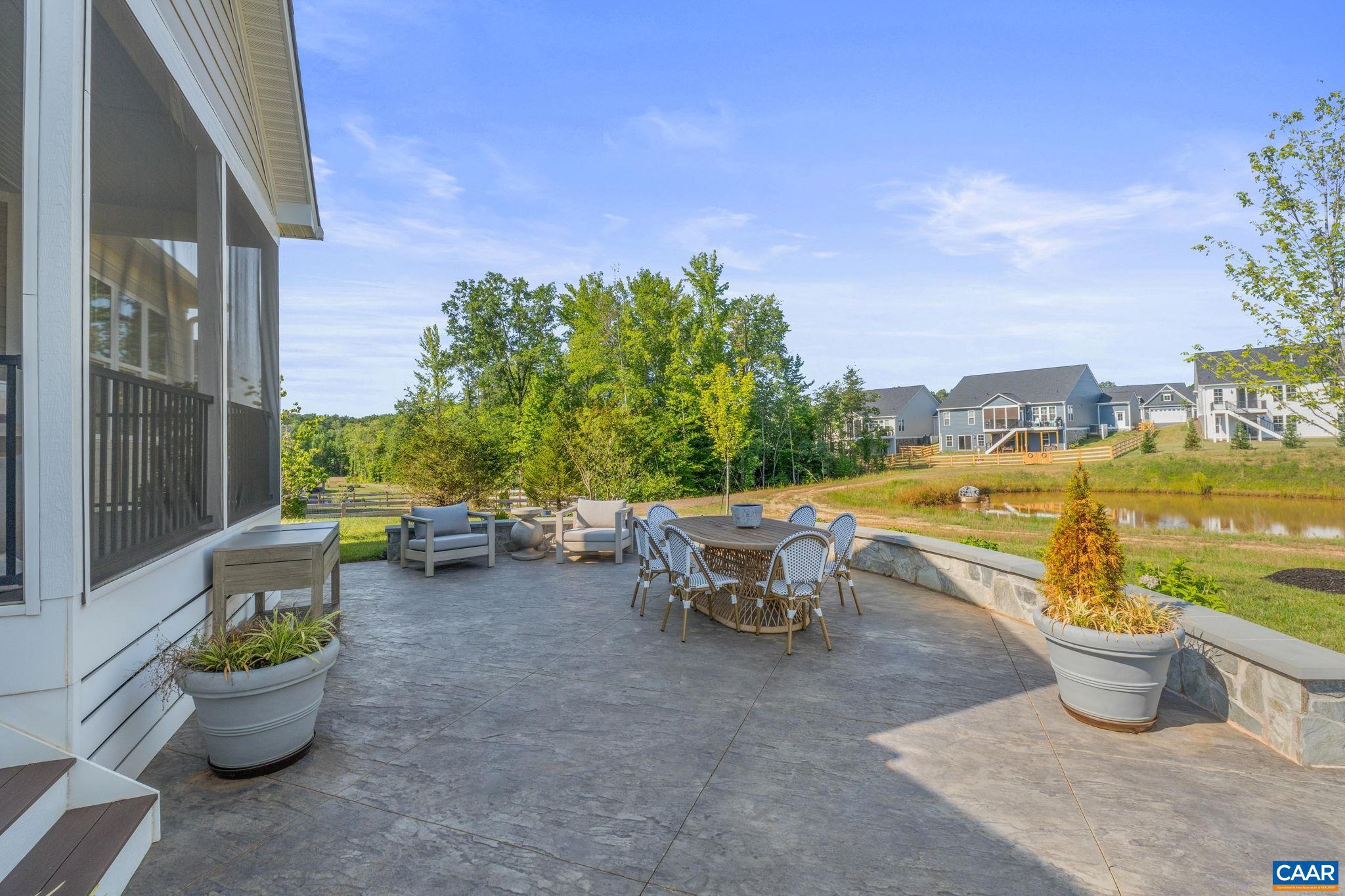 SPRING CREEK - Residential