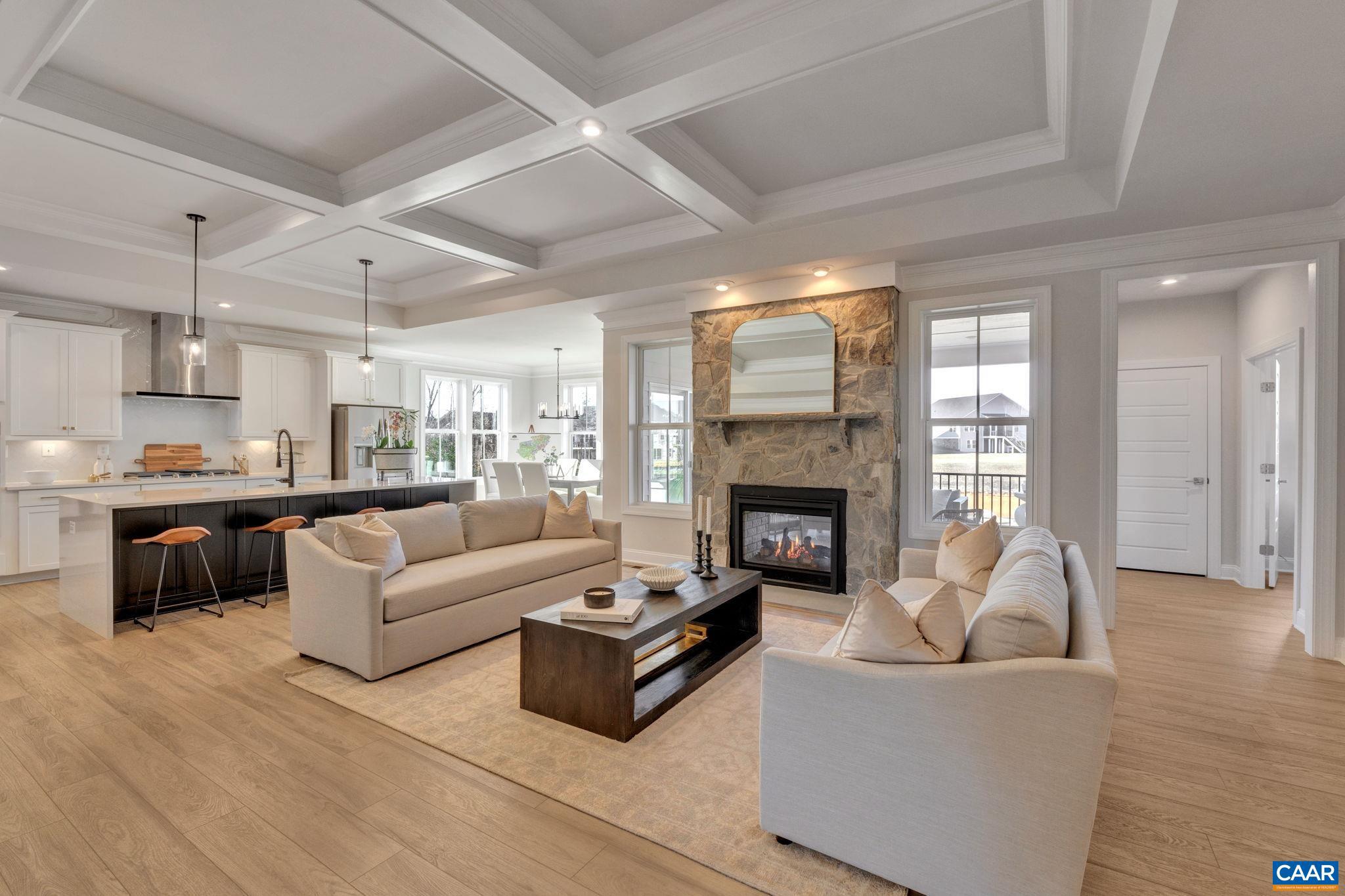 SPRING CREEK - Residential