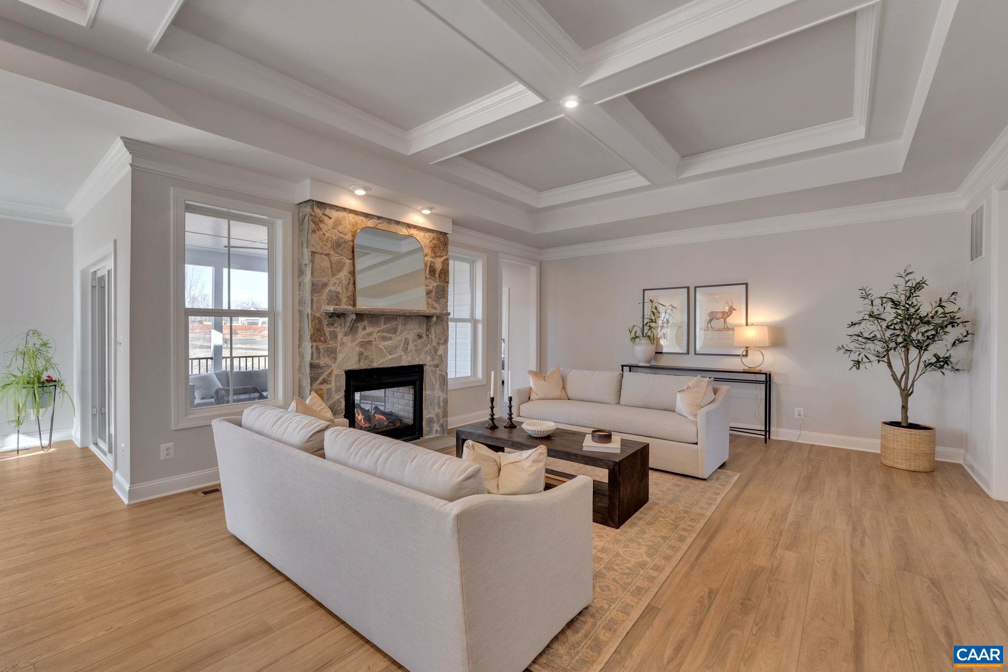 SPRING CREEK - Residential