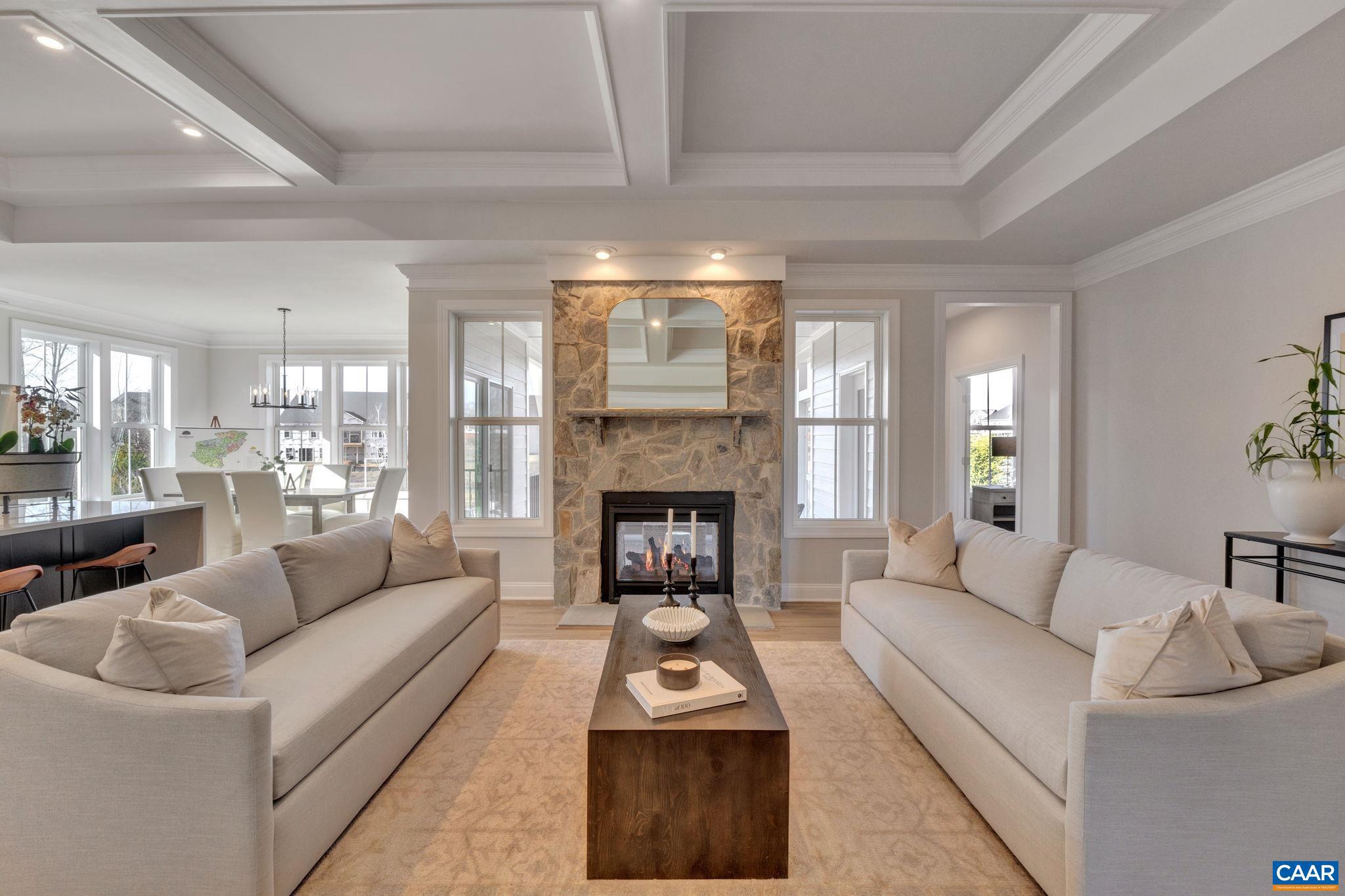 SPRING CREEK - Residential