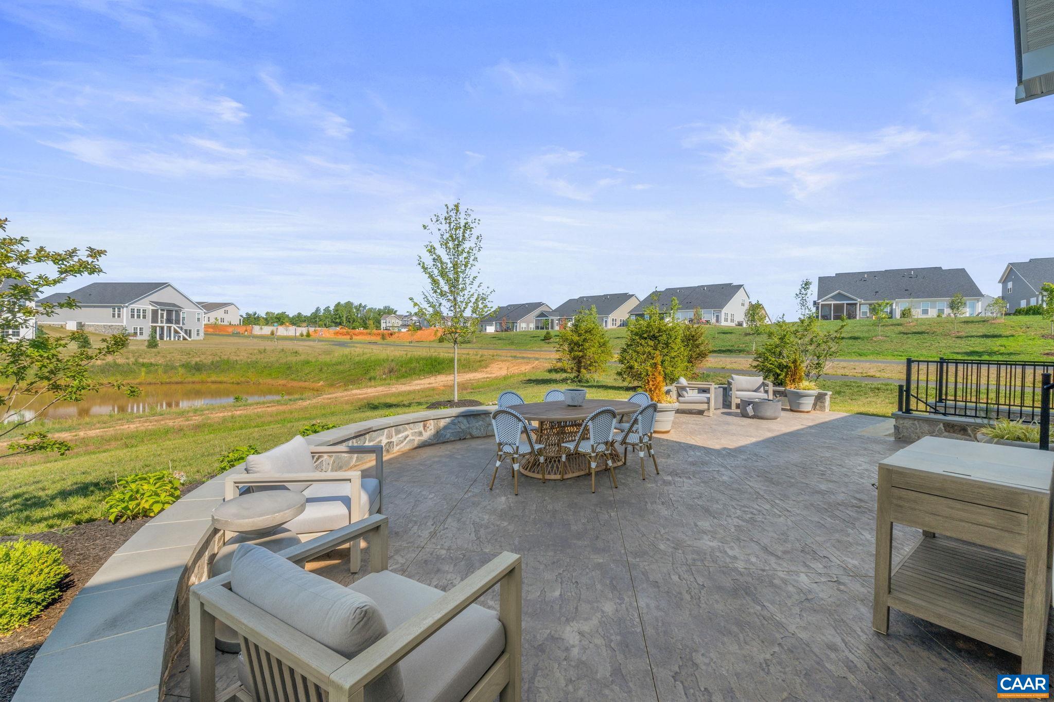 SPRING CREEK - Residential