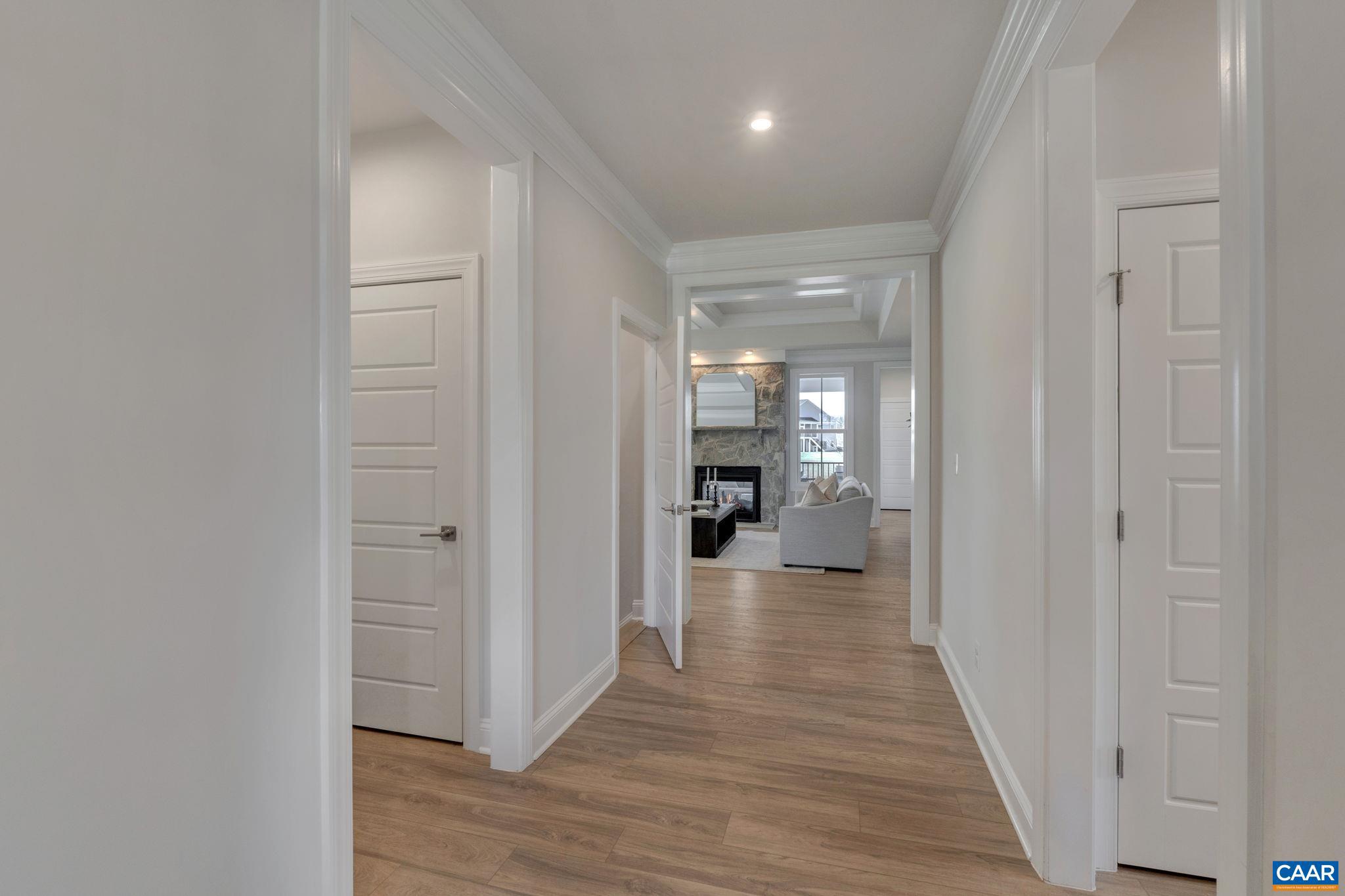 SPRING CREEK - Residential
