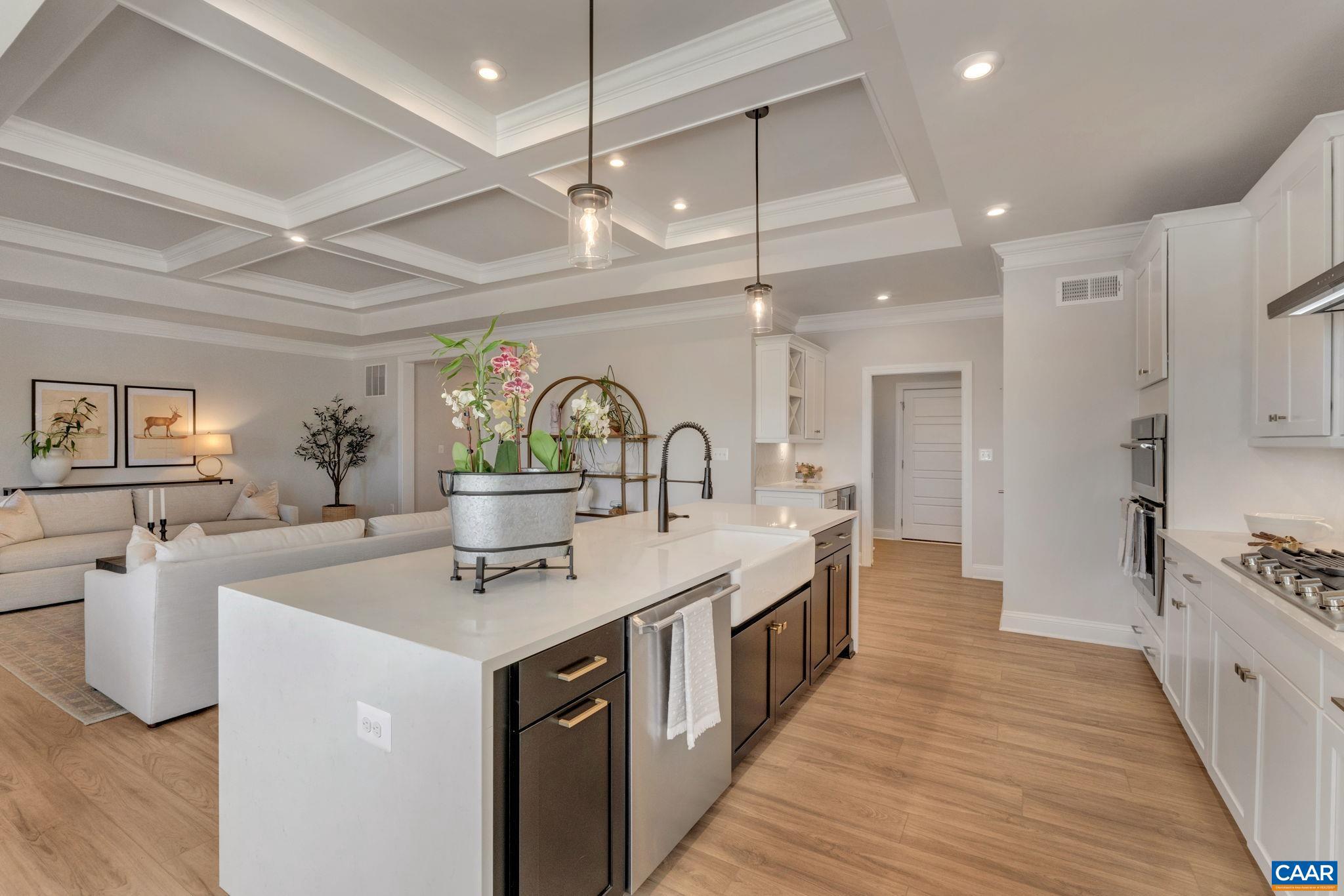 SPRING CREEK - Residential
