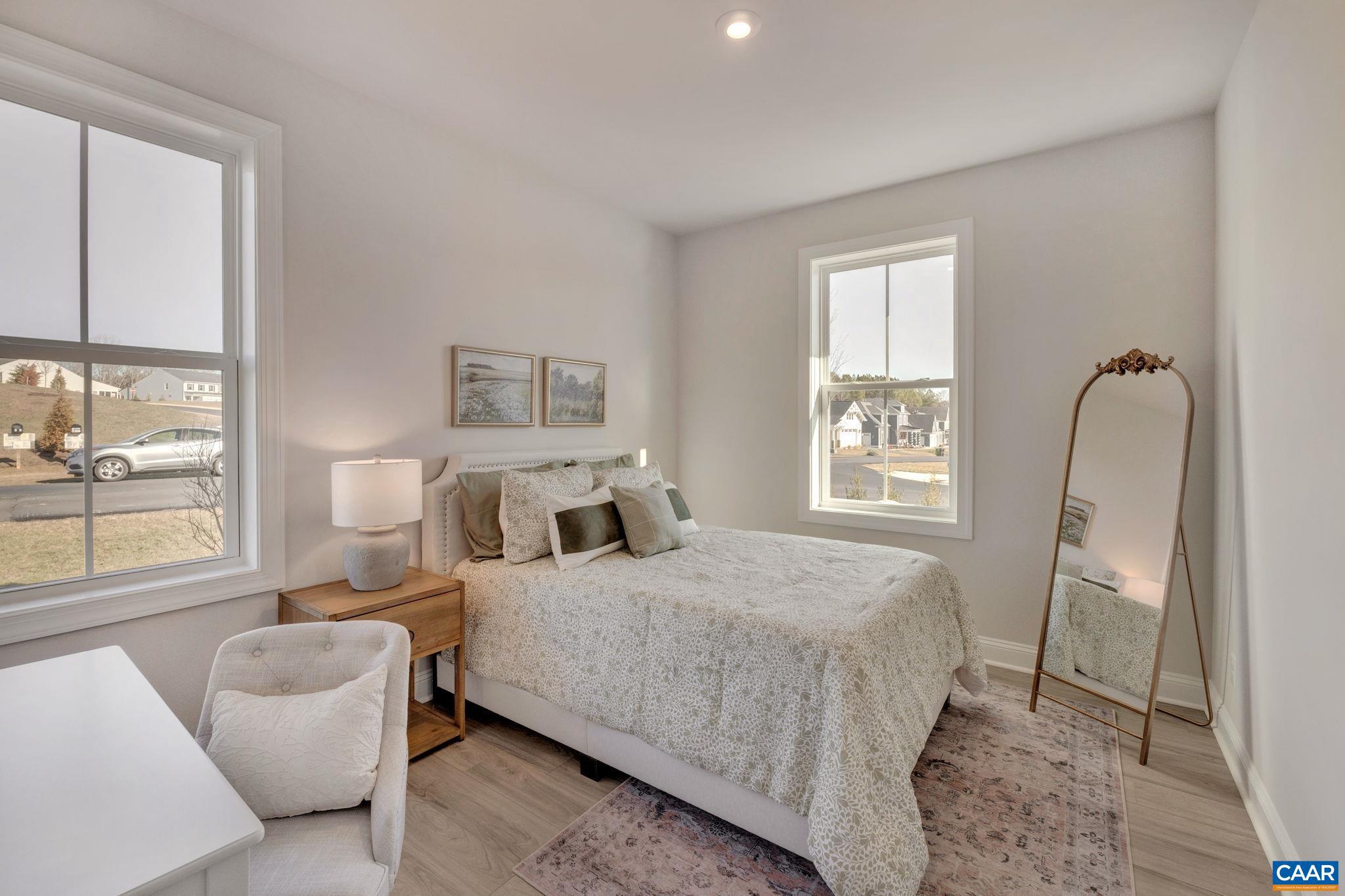 SPRING CREEK - Residential