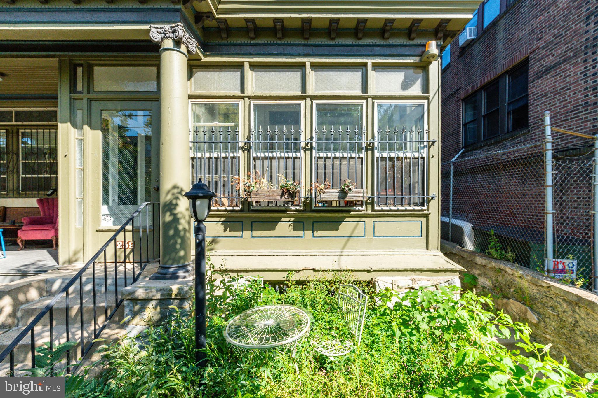 WEST PHILADELPHIA - Commercial Sale