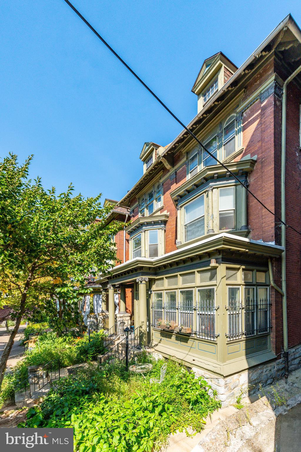 WEST PHILADELPHIA - Commercial Sale