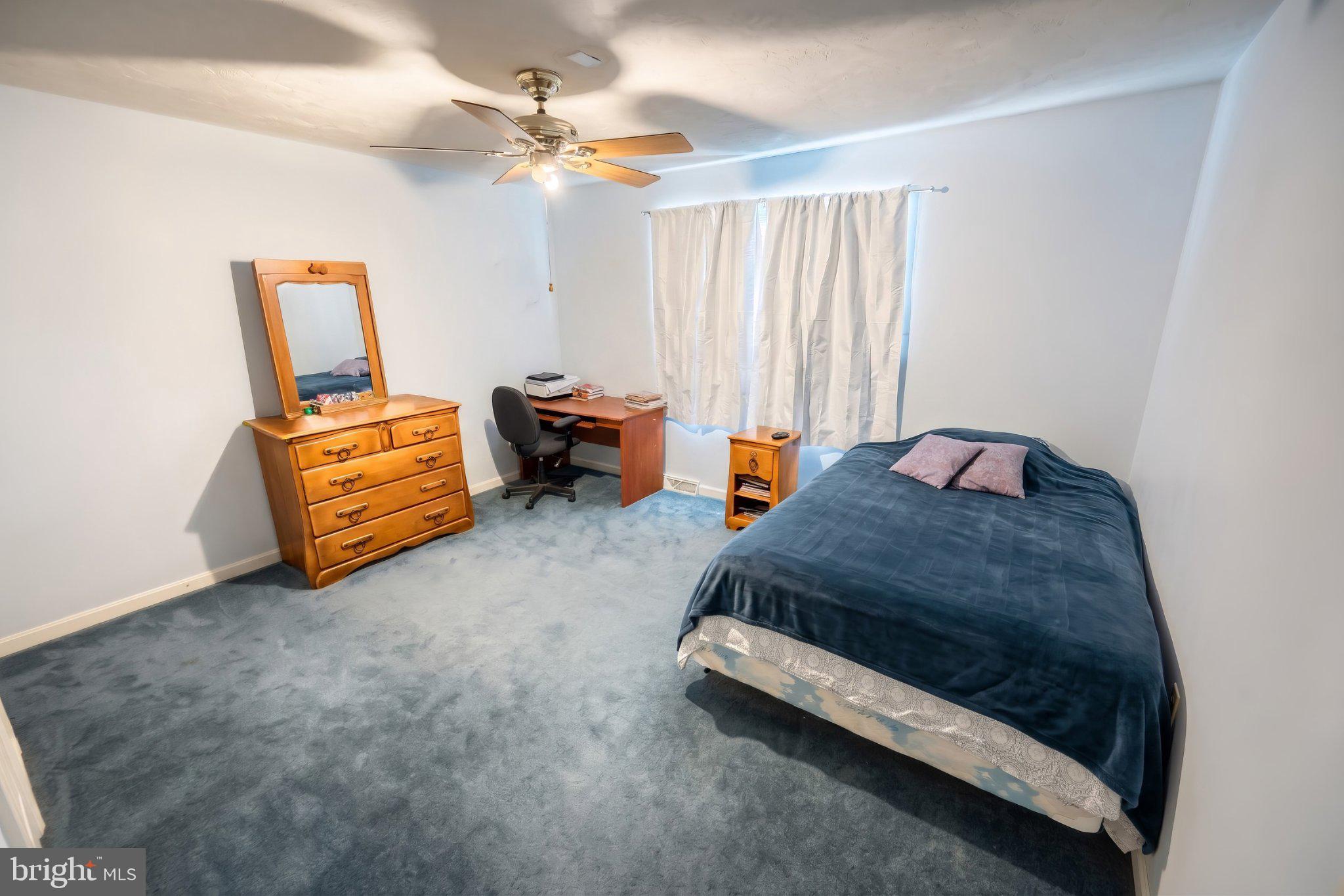NEW OXFORD - Residential