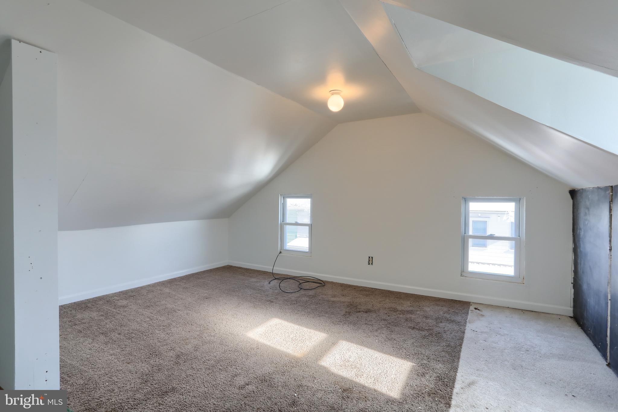LEBANON CITY - Residential