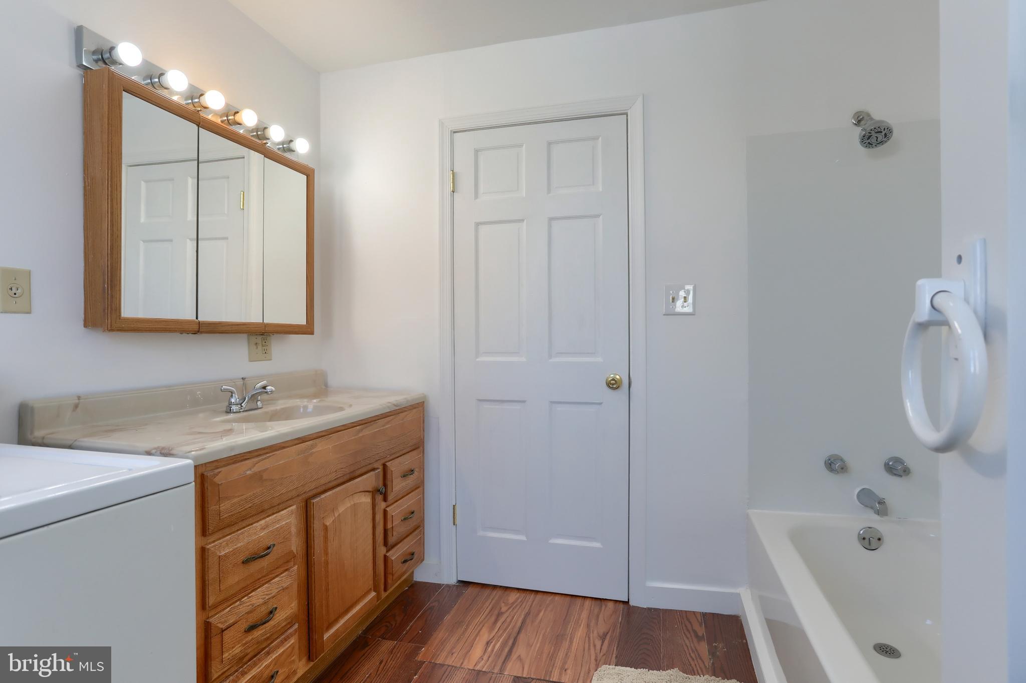 LEBANON CITY - Residential