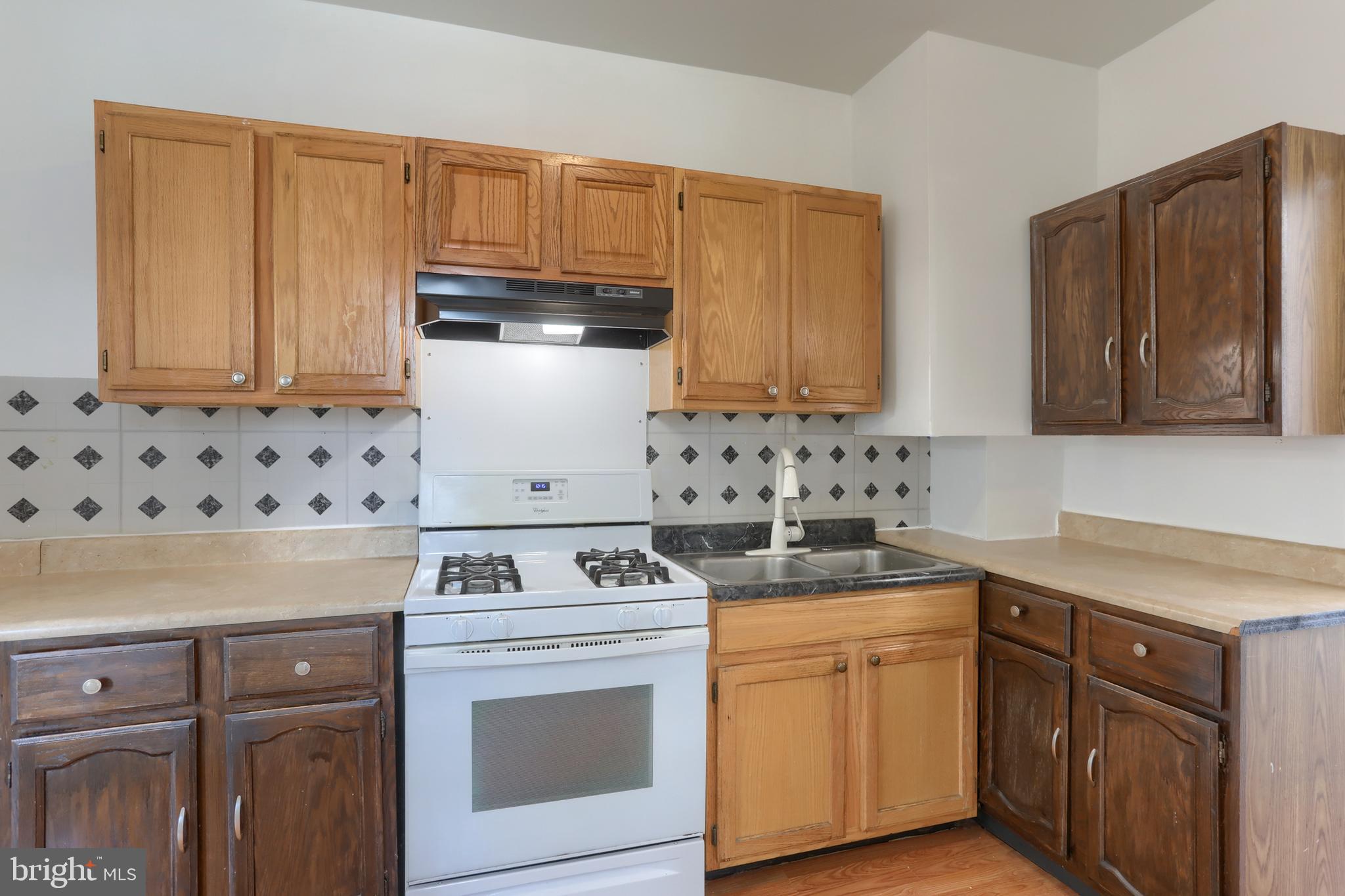 LEBANON CITY - Residential