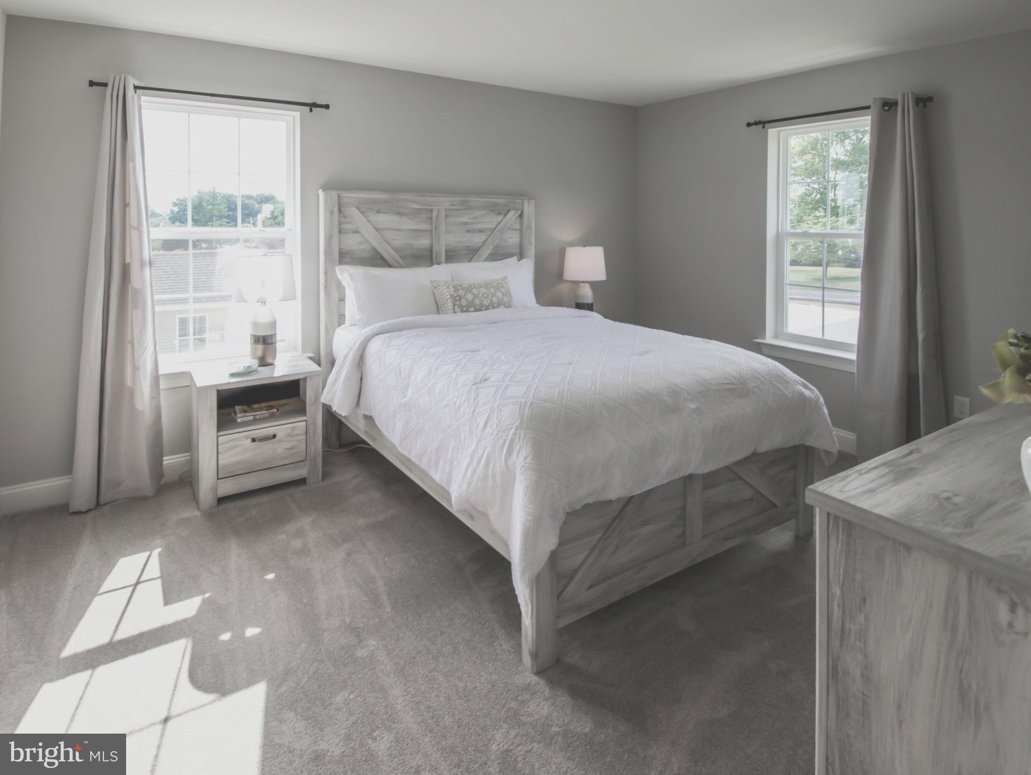 MEADOW LANE FARMS - Residential