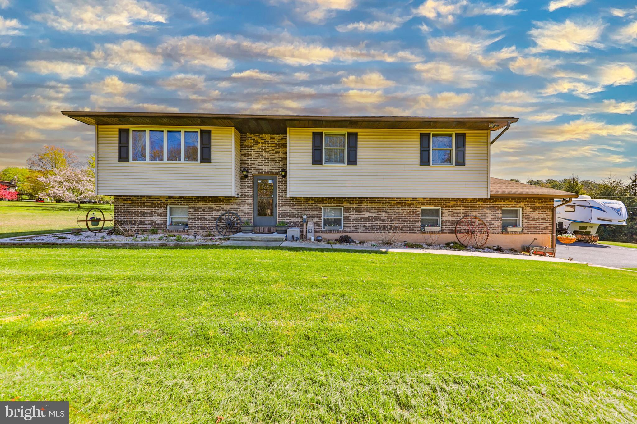 TOWAMENSING - Residential