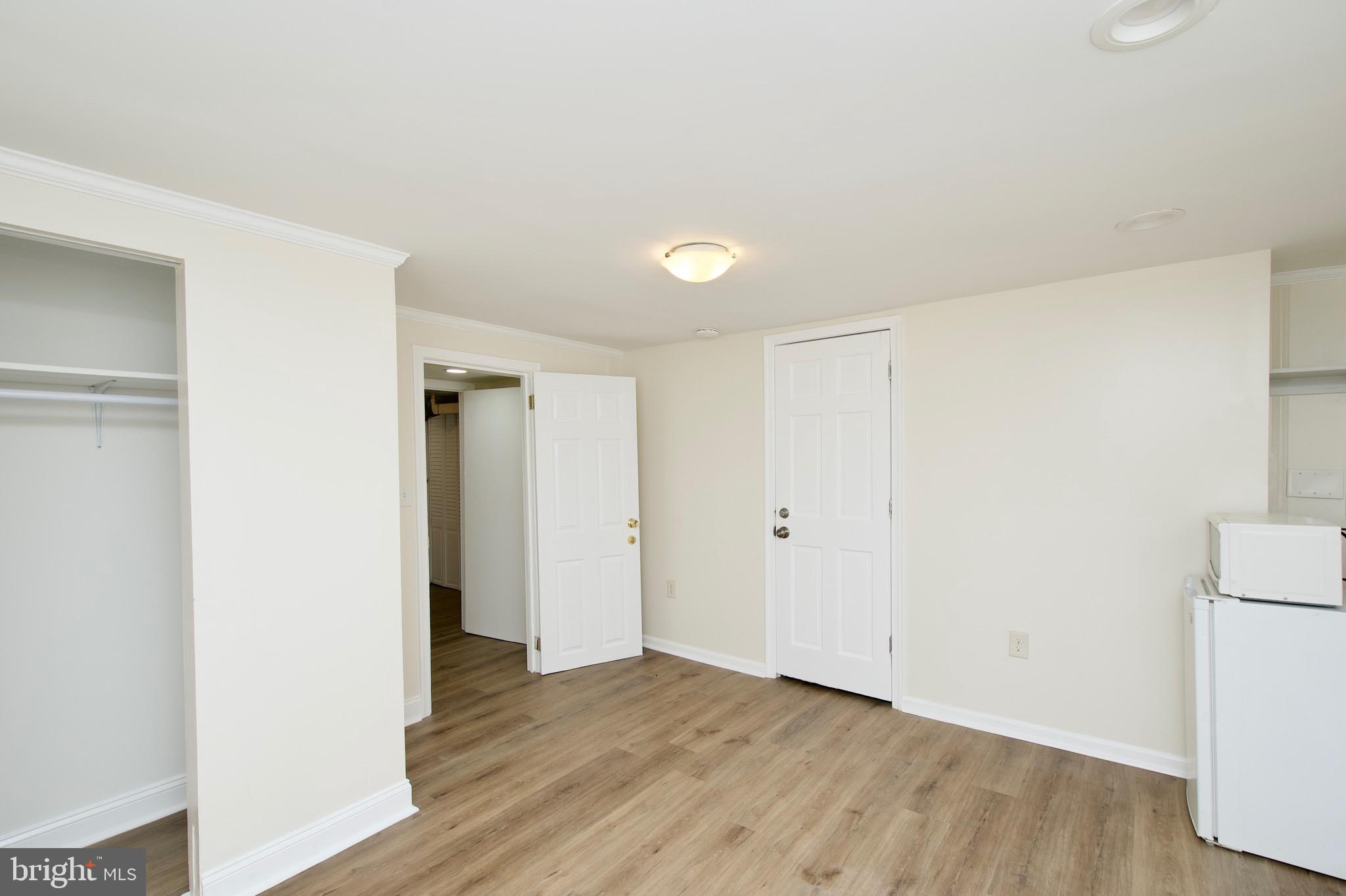 BUCKNELL HEIGHTS - Residential Lease